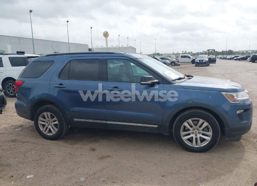 Photo 13 of 2018 Ford Explorer XLT (VIN 1FM5K8D88JGA57047)