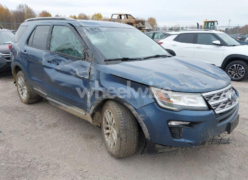 2018 Ford Explorer XLT (VIN 1FM5K8D88JGB83389) main photo