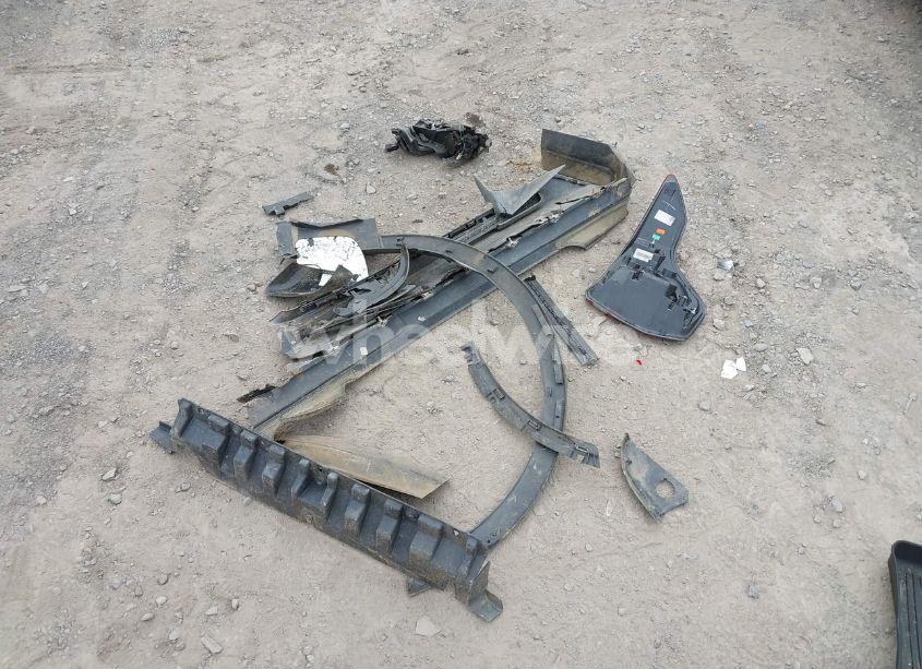 Photo 12 of 2018 Ford Explorer XLT (VIN 1FM5K8D88JGB83389)