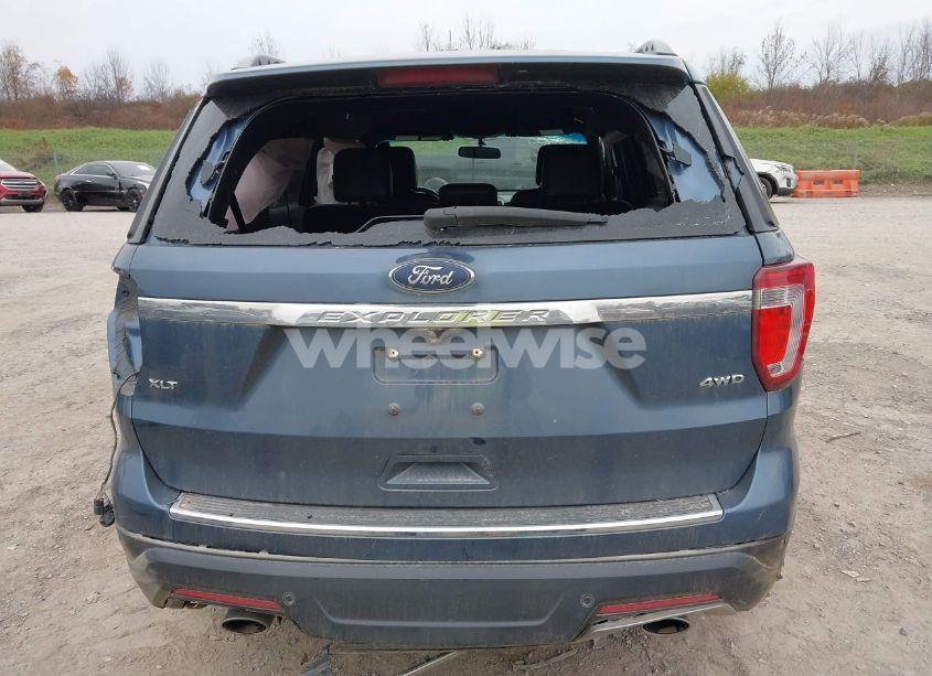 Photo 17 of 2018 Ford Explorer XLT (VIN 1FM5K8D88JGB83389)