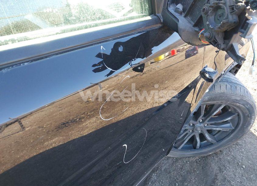 Photo 21 of 2018 Ford Explorer XLT (VIN 1FM5K8D88JGC03818)