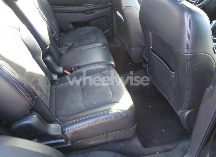 Photo 8 of 2018 Ford Explorer XLT (VIN 1FM5K8D88JGC03818)