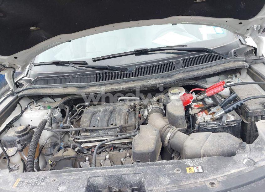 Photo 10 of 2019 Ford Explorer XLT (VIN 1FM5K8D88KGA04768)