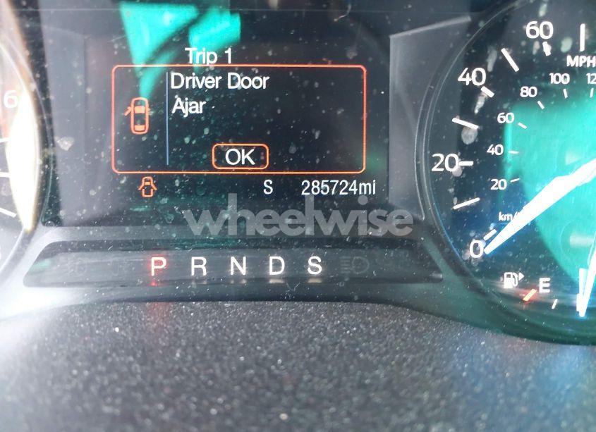 Photo 15 of 2019 Ford Explorer XLT (VIN 1FM5K8D88KGA27693)