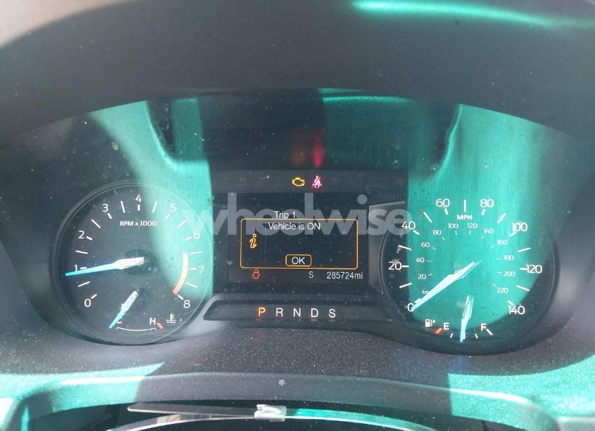 Photo 7 of 2019 Ford Explorer XLT (VIN 1FM5K8D88KGA27693)