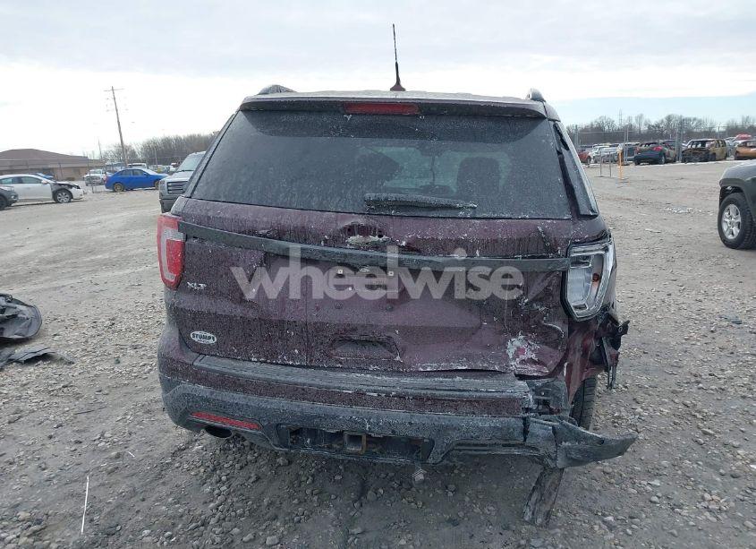Photo 17 of 2019 Ford Explorer XLT (VIN 1FM5K8D88KGA38208)