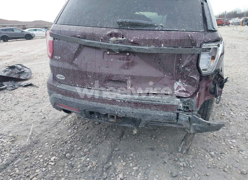 Photo 19 of 2019 Ford Explorer XLT (VIN 1FM5K8D88KGA38208)