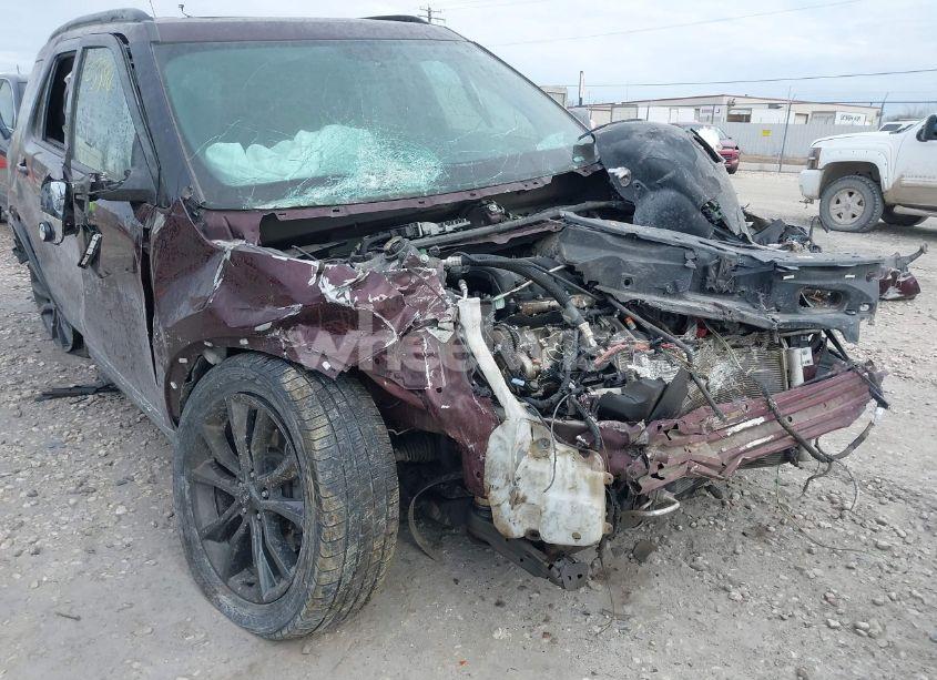 Photo 6 of 2019 Ford Explorer XLT (VIN 1FM5K8D88KGA38208)