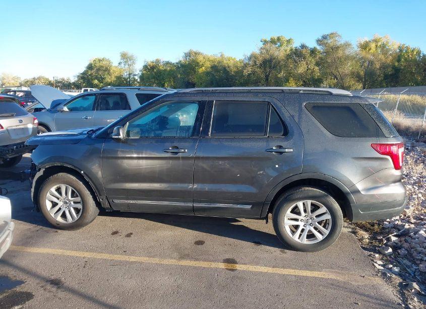 Photo 14 of 2019 Ford Explorer XLT (VIN 1FM5K8D88KGA61651)