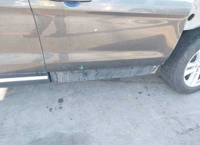 Photo 19 of 2019 Ford Explorer XLT (VIN 1FM5K8D88KGA61651)