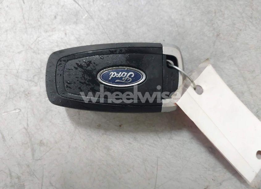 Photo 11 of 2019 Ford Explorer XLT (VIN 1FM5K8D88KGA82158)