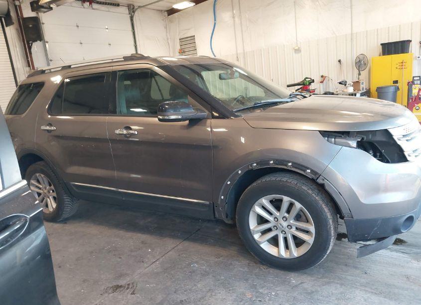 Photo 13 of 2013 Ford Explorer XLT (VIN 1FM5K8D89DGA06094)
