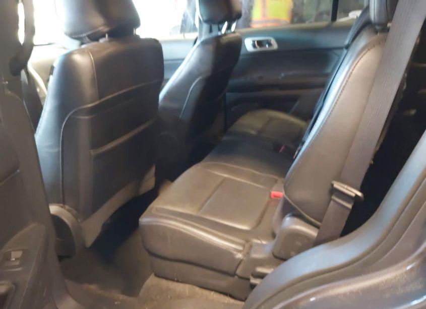 Photo 8 of 2013 Ford Explorer XLT (VIN 1FM5K8D89DGA06094)