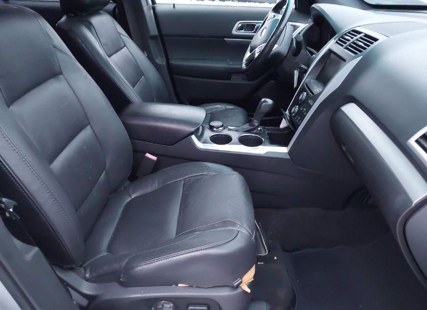 Photo 5 of 2013 Ford Explorer XLT (VIN 1FM5K8D89DGA15166)