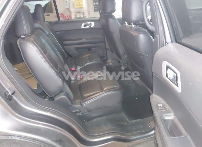 Photo 8 of 2013 Ford Explorer XLT (VIN 1FM5K8D89DGB12805)