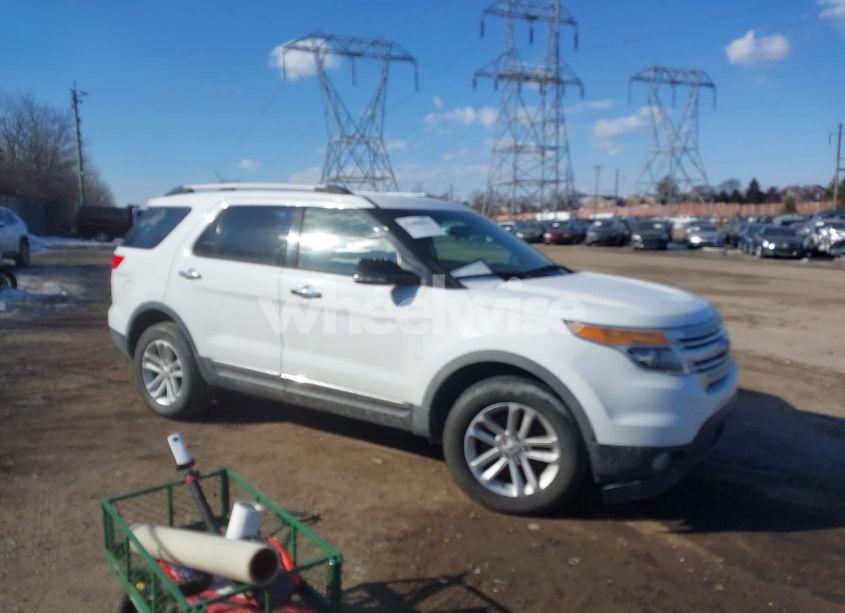 2013 Ford Explorer XLT (VIN 1FM5K8D89DGB48347) main photo