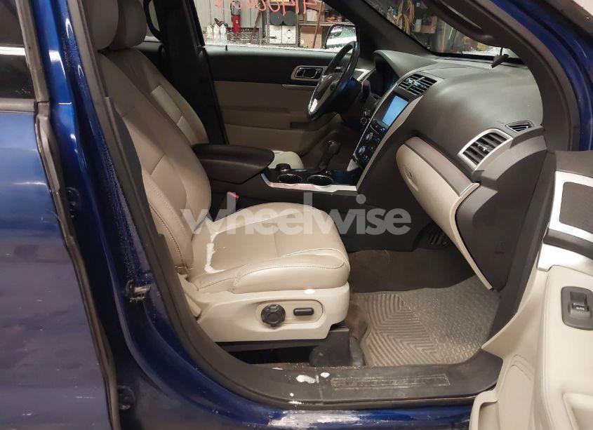 Photo 5 of 2013 Ford Explorer XLT (VIN 1FM5K8D89DGC03931)