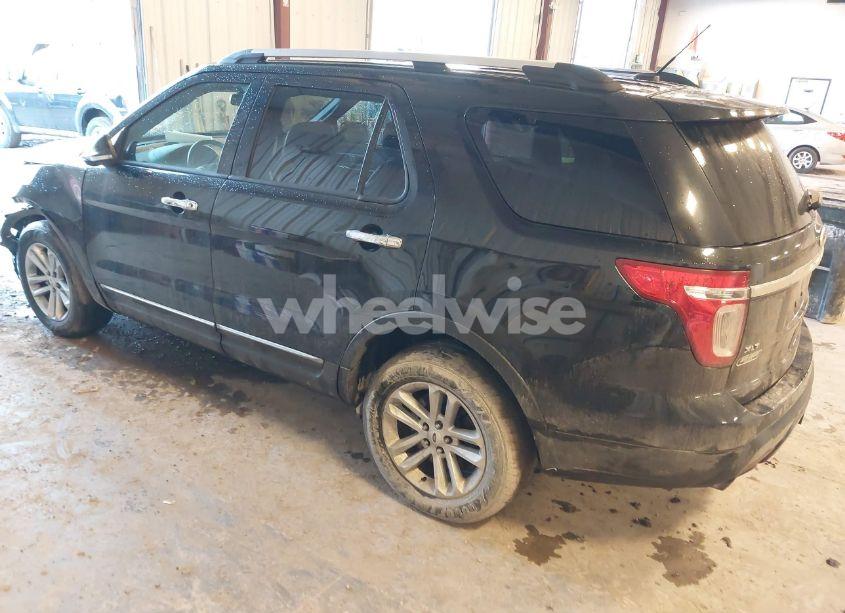 Photo 3 of 2013 Ford Explorer XLT (VIN 1FM5K8D89DGC43801)