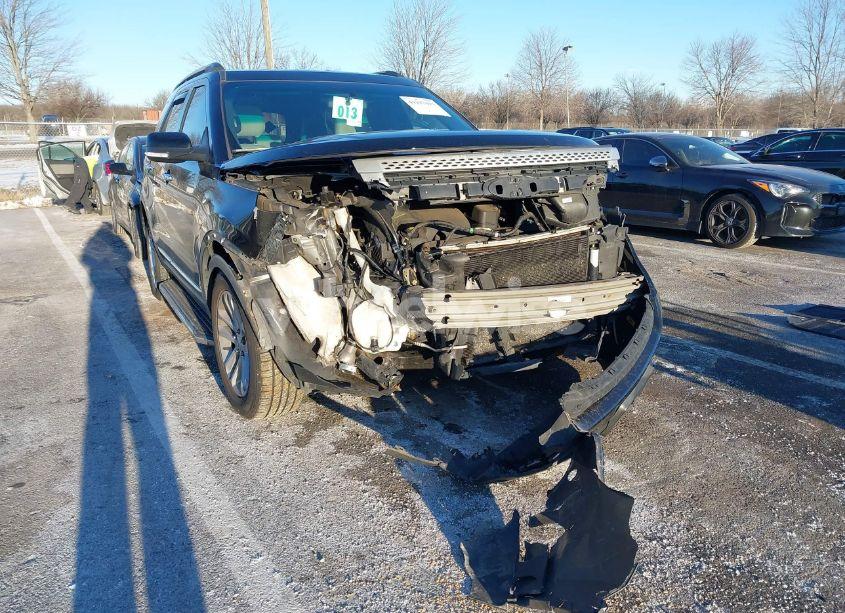 2014 Ford Explorer XLT (VIN 1FM5K8D89EGA00555) main photo