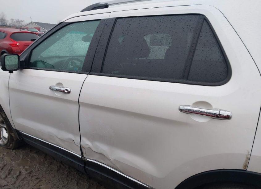 Photo 14 of 2014 Ford Explorer XLT (VIN 1FM5K8D89EGA53644)