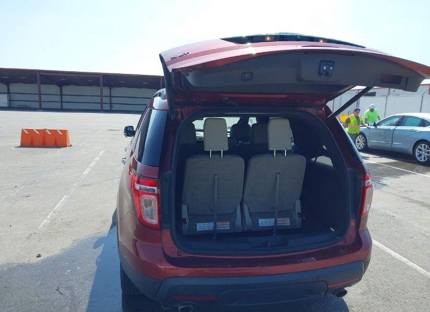 Photo 3 of 2014 Ford Explorer XLT (VIN 1FM5K8D89EGA79175)