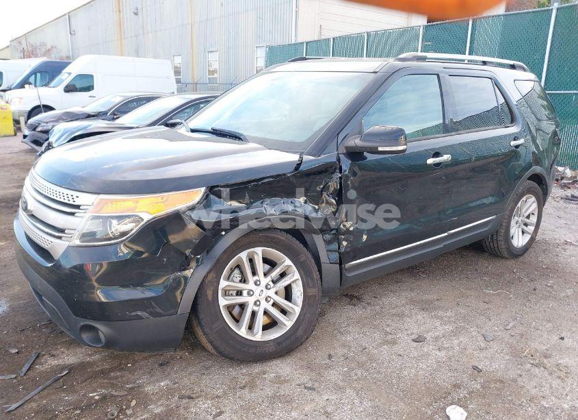 Photo 2 of 2014 Ford Explorer XLT (VIN 1FM5K8D89EGA79922)