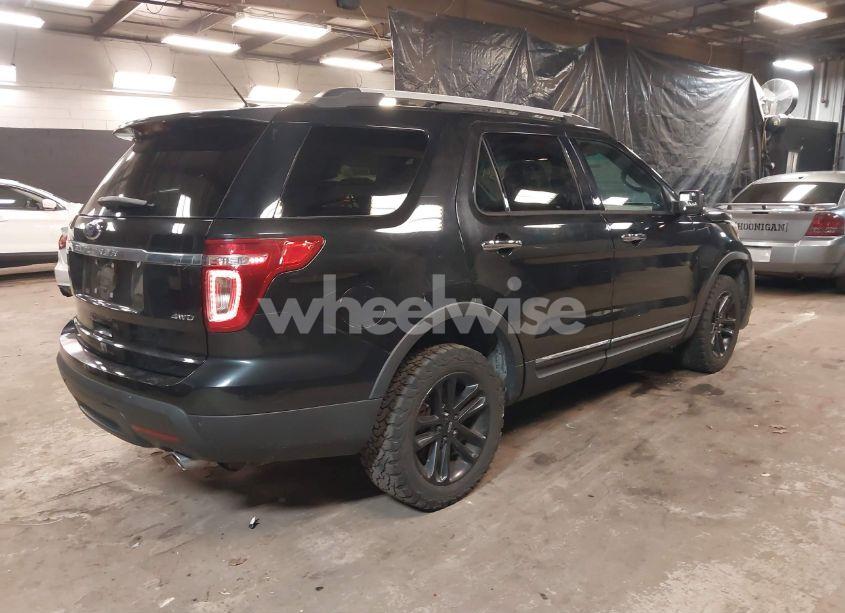 Photo 4 of 2014 Ford Explorer XLT (VIN 1FM5K8D89EGB47569)