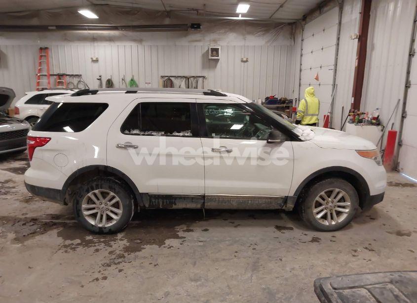 Photo 13 of 2014 Ford Explorer XLT (VIN 1FM5K8D89EGB78160)