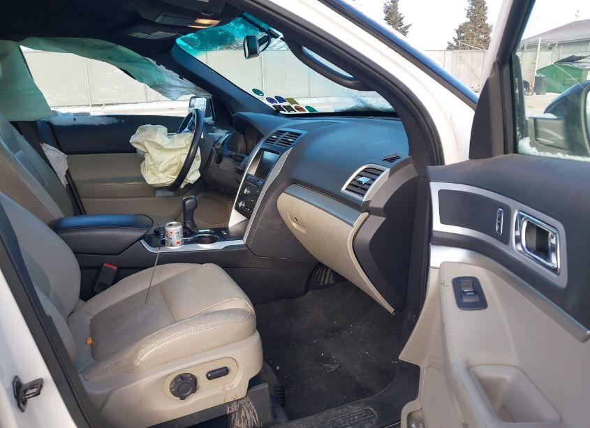 Photo 5 of 2015 Ford Explorer XLT (VIN 1FM5K8D89FGA54522)