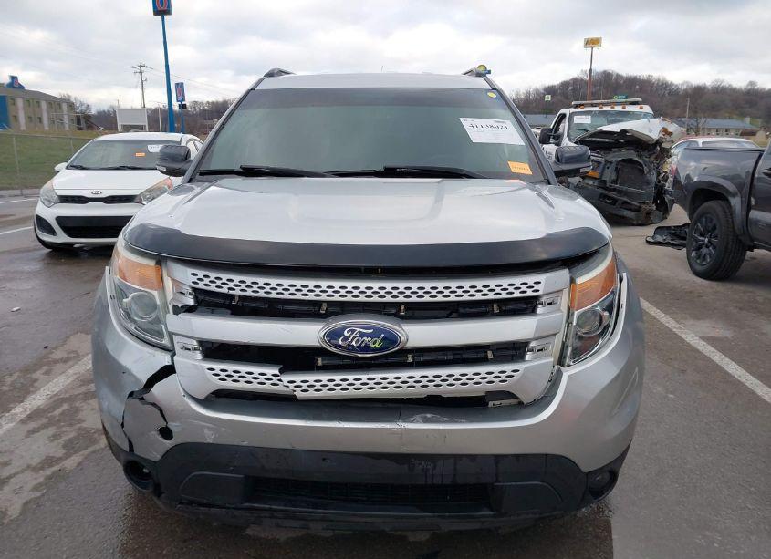 Photo 12 of 2015 Ford Explorer XLT (VIN 1FM5K8D89FGB01838)