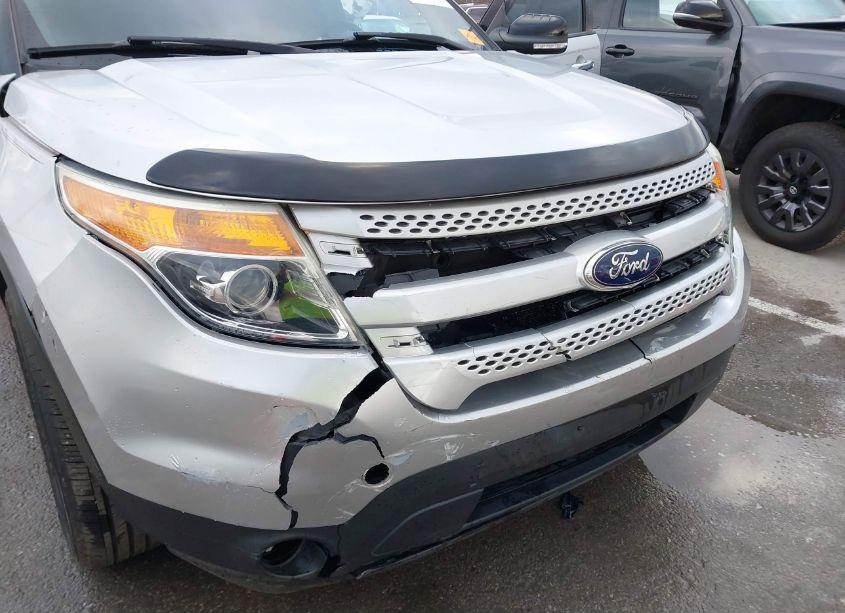 Photo 17 of 2015 Ford Explorer XLT (VIN 1FM5K8D89FGB01838)