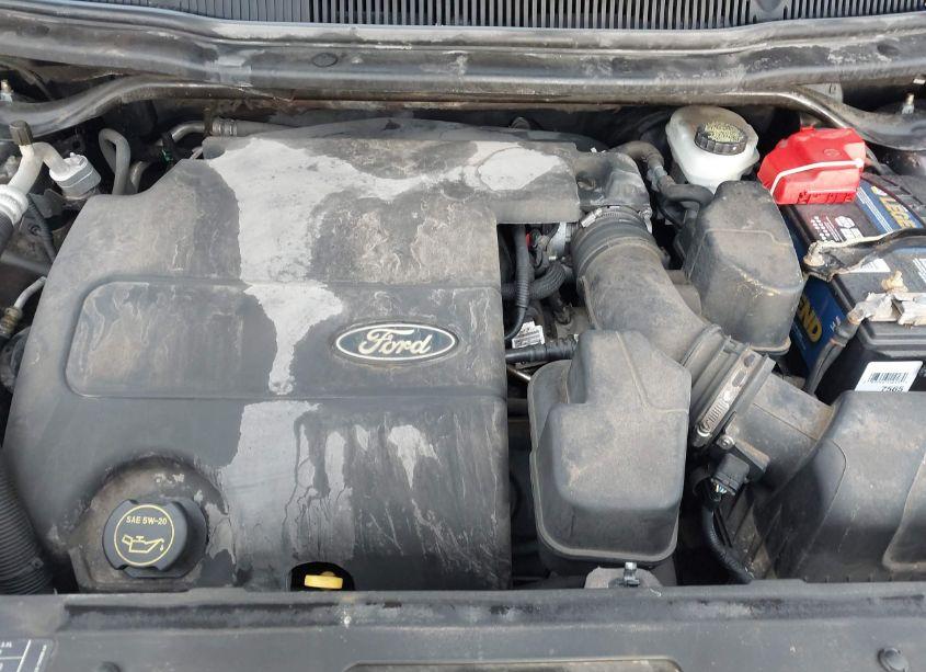 Photo 10 of 2015 Ford Explorer XLT (VIN 1FM5K8D89FGB38470)