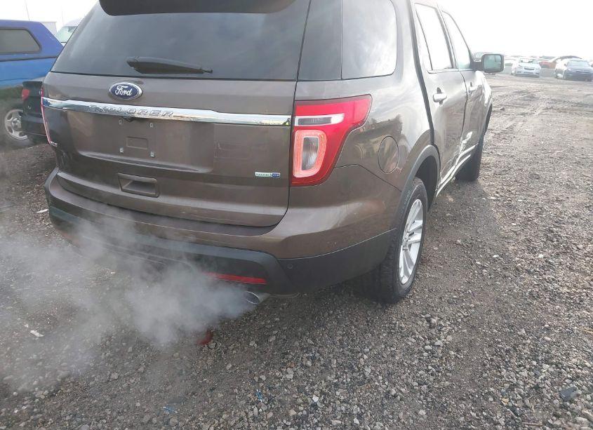 Photo 4 of 2015 Ford Explorer XLT (VIN 1FM5K8D89FGB38470)