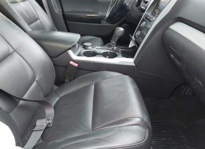 Photo 5 of 2015 Ford Explorer XLT (VIN 1FM5K8D89FGB38470)