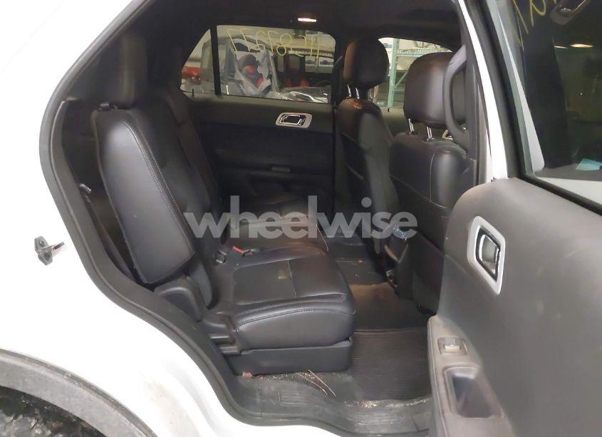 Photo 8 of 2015 Ford Explorer XLT (VIN 1FM5K8D89FGB70481)