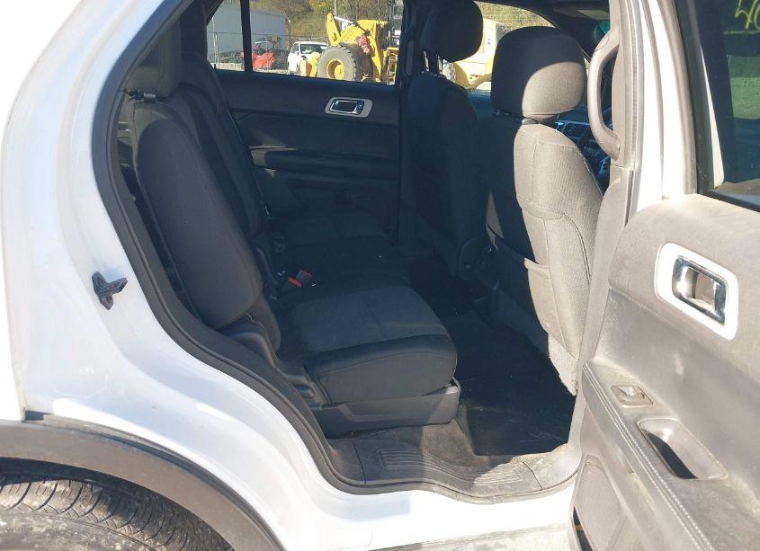 Photo 8 of 2015 Ford Explorer XLT (VIN 1FM5K8D89FGB88494)