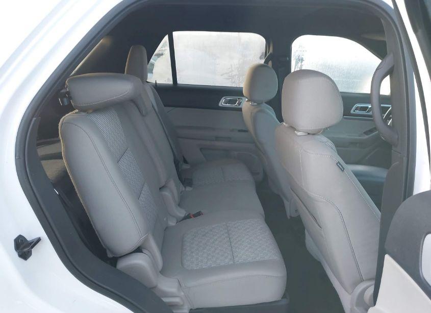 Photo 8 of 2015 Ford Explorer XLT (VIN 1FM5K8D89FGC07478)