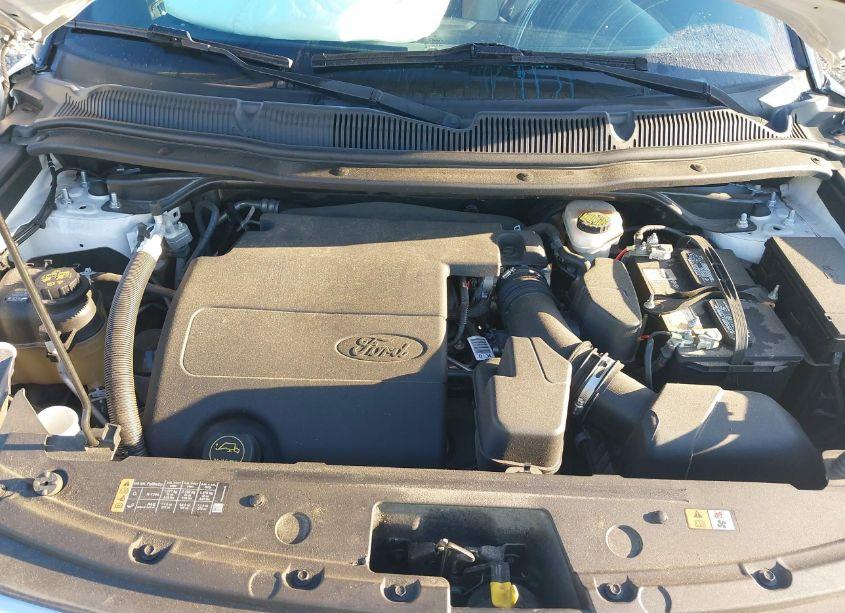 Photo 10 of 2016 Ford Explorer XLT (VIN 1FM5K8D89GGA10070)