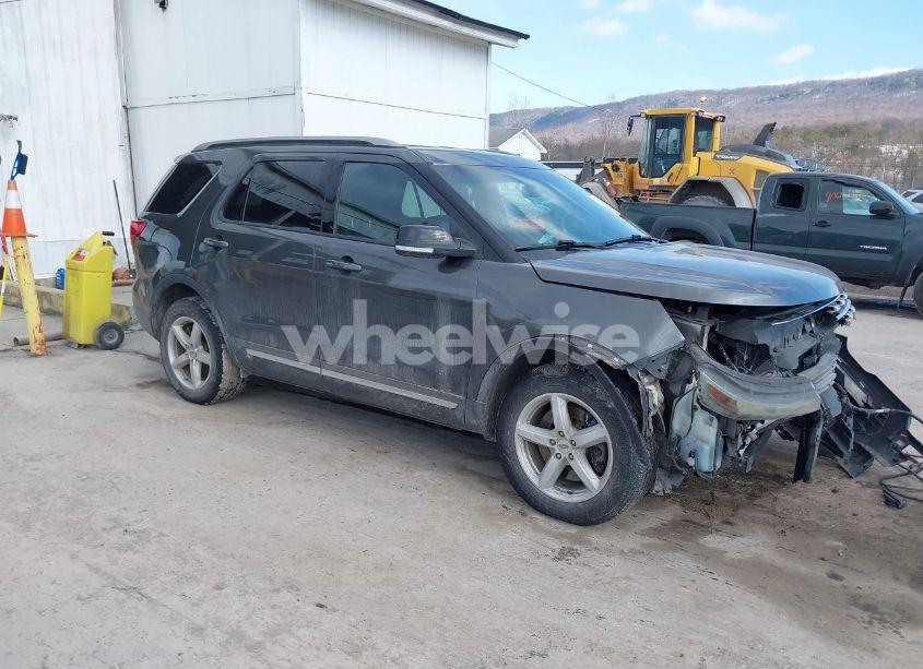 2016 Ford Explorer XLT (VIN 1FM5K8D89GGA47720) main photo