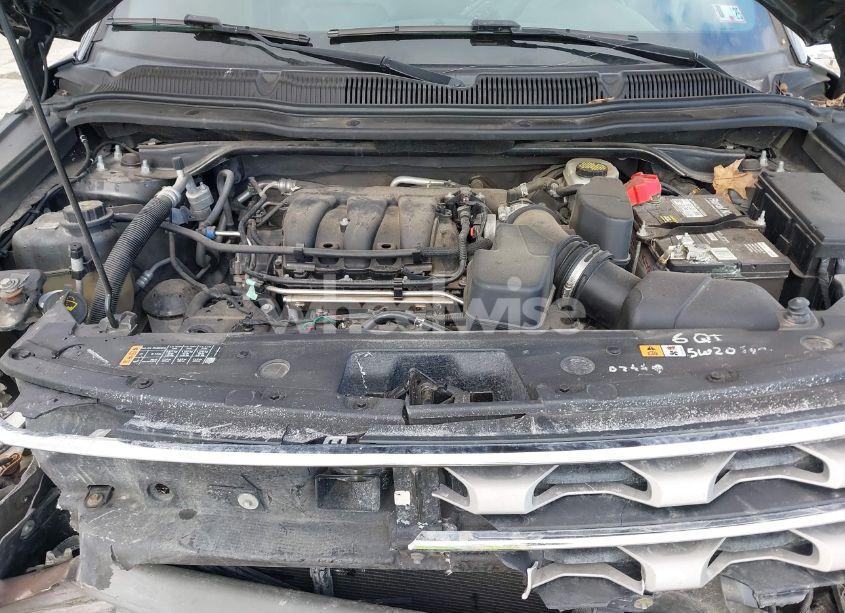 Photo 10 of 2016 Ford Explorer XLT (VIN 1FM5K8D89GGA47720)