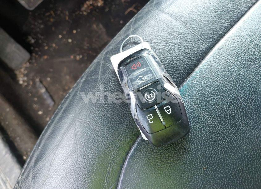 Photo 11 of 2016 Ford Explorer XLT (VIN 1FM5K8D89GGA47720)