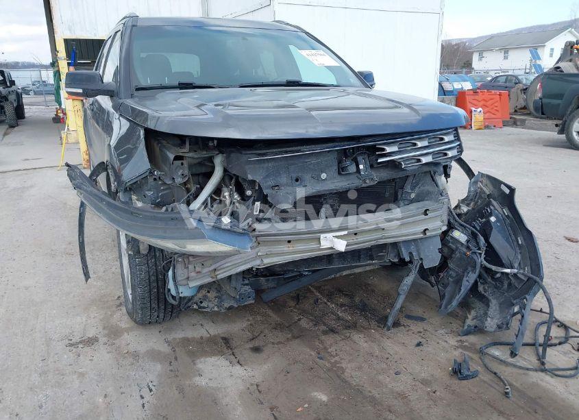 Photo 6 of 2016 Ford Explorer XLT (VIN 1FM5K8D89GGA47720)