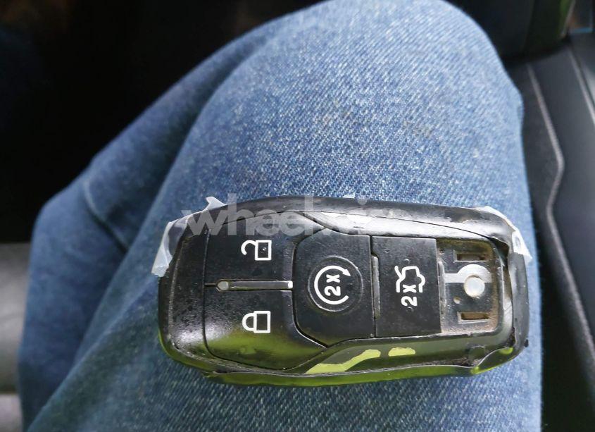 Photo 11 of 2016 Ford Explorer XLT (VIN 1FM5K8D89GGB92725)