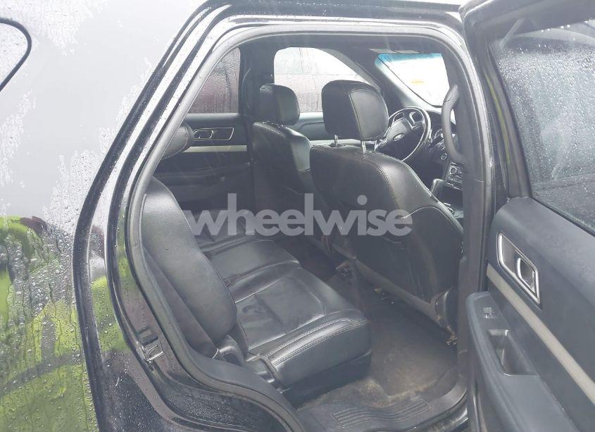 Photo 8 of 2016 Ford Explorer XLT (VIN 1FM5K8D89GGB92725)