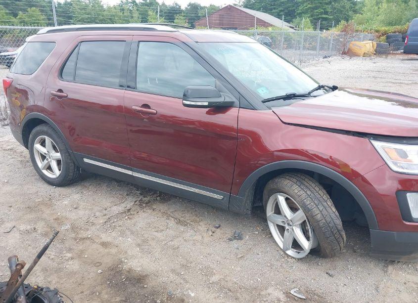 Photo 13 of 2016 Ford Explorer XLT (VIN 1FM5K8D89GGC91187)