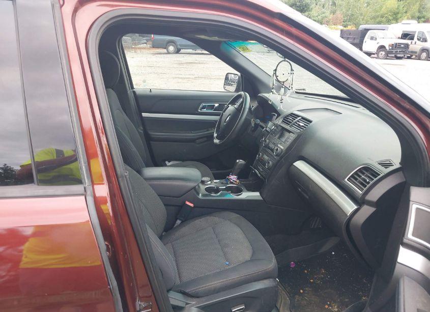Photo 5 of 2016 Ford Explorer XLT (VIN 1FM5K8D89GGC91187)