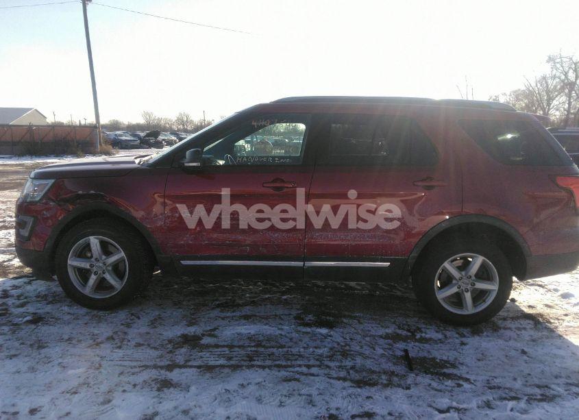 Photo 14 of 2016 Ford Explorer XLT (VIN 1FM5K8D89GGD25161)