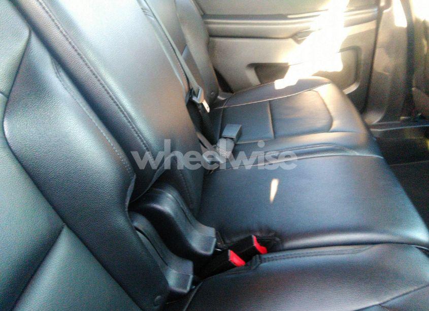 Photo 8 of 2016 Ford Explorer XLT (VIN 1FM5K8D89GGD25161)