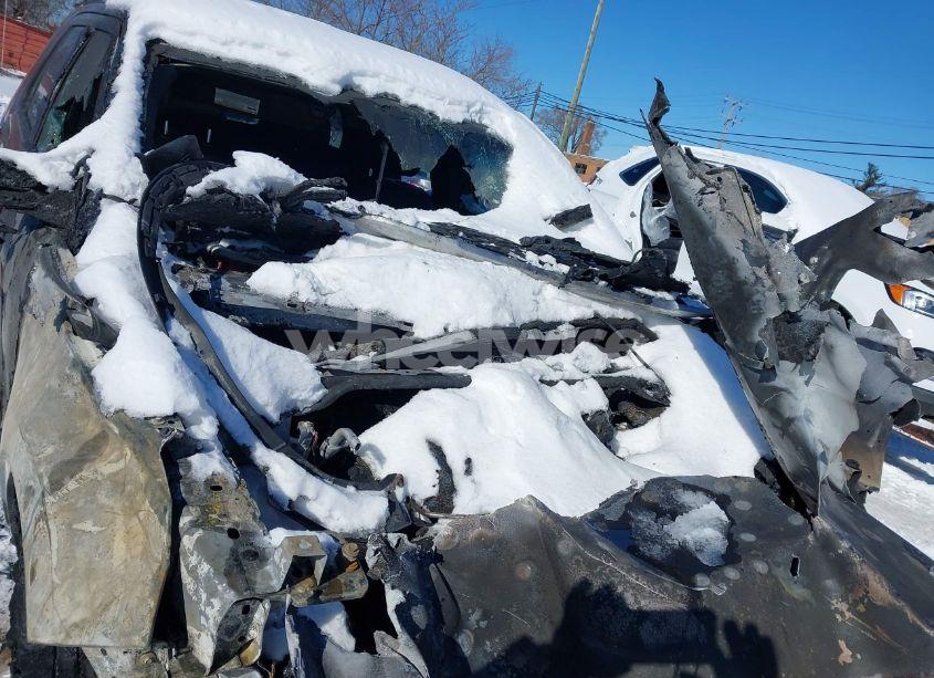 Photo 10 of 2017 Ford Explorer XLT (VIN 1FM5K8D89HGA42115)