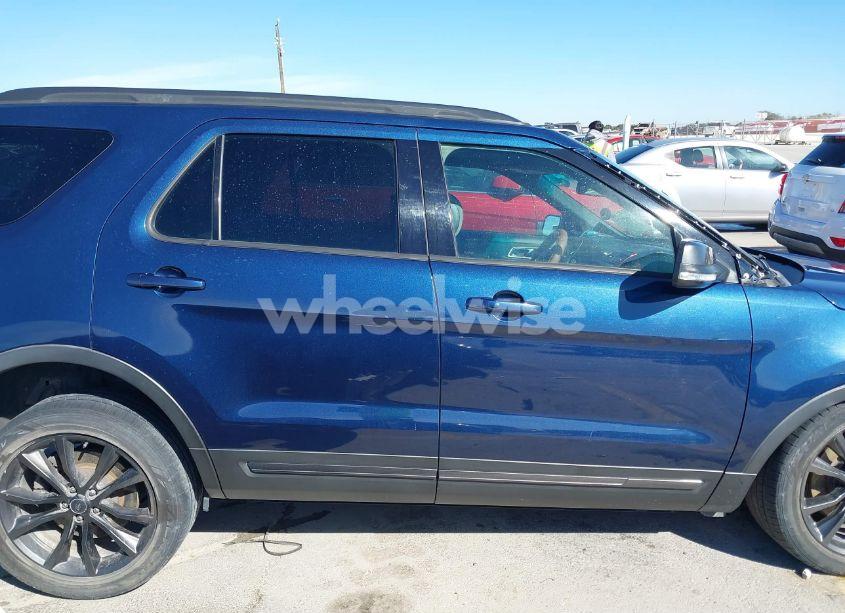 Photo 13 of 2017 Ford Explorer XLT (VIN 1FM5K8D89HGB57894)